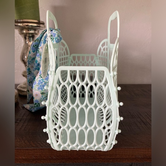 So-Jelly Basket Blue With Flowered Hair Scarf - Picture 5 of 6